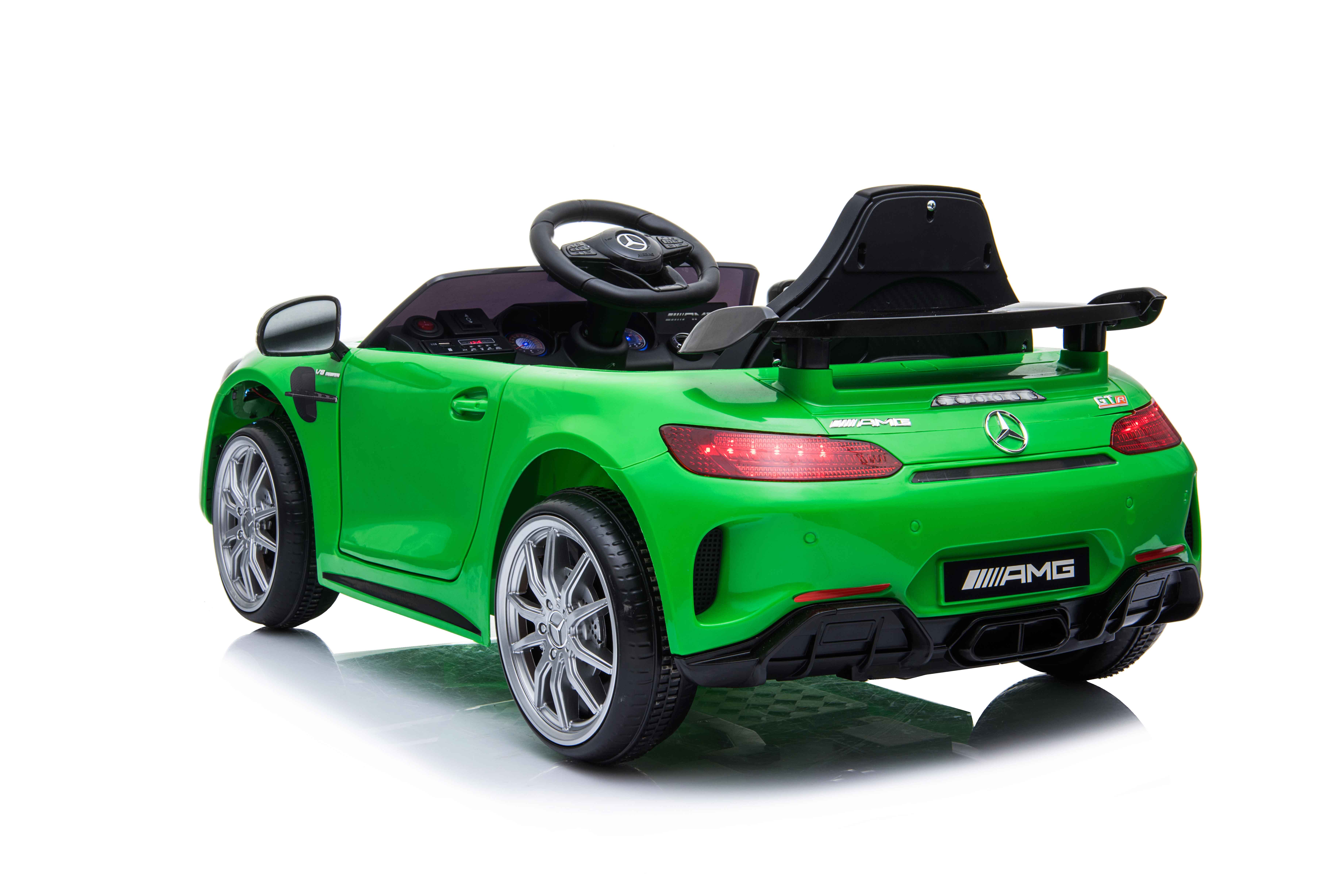 Mercedes_Benz_GTR_zelene (2)